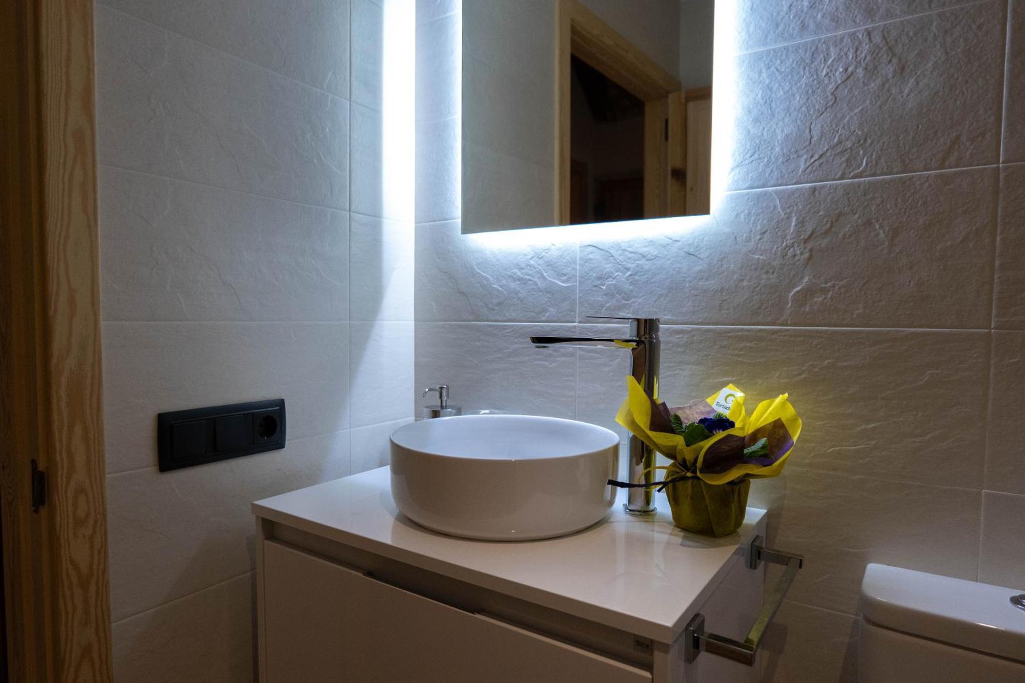 Niu De Queralt Apartment Vic Ngoại thất bức ảnh