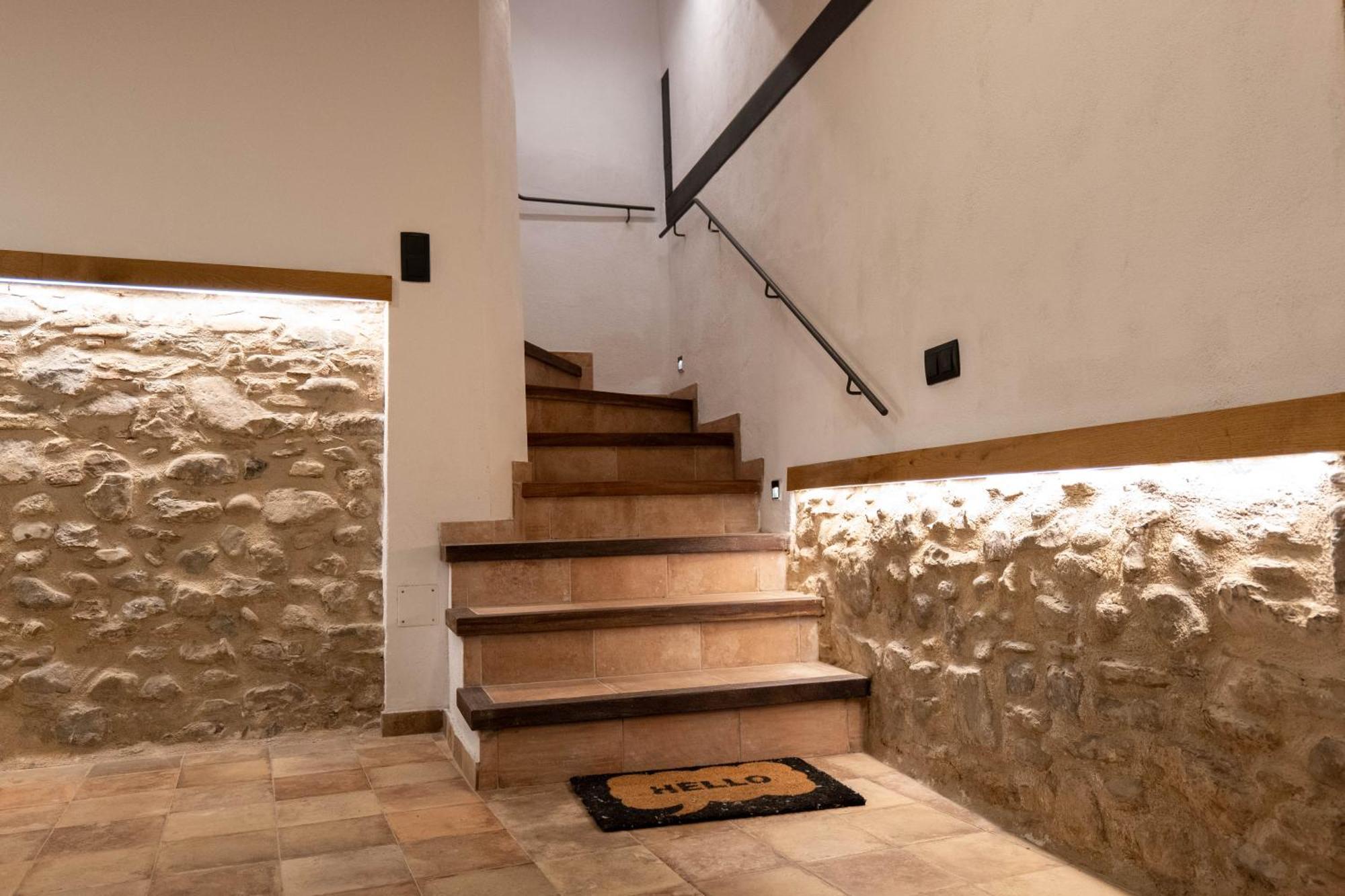 Niu De Queralt Apartment Vic Ngoại thất bức ảnh